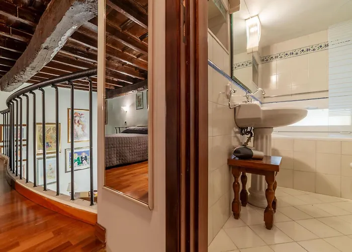 Guesthost - Near Piazza Navona Appartement Rome